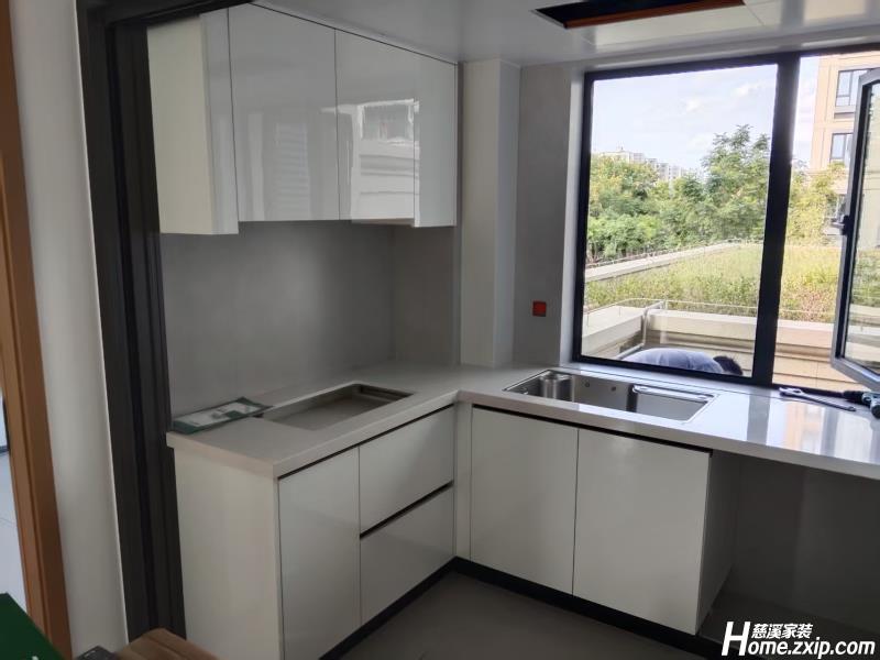 9936b40cffd62b19d90ad727ac2950b